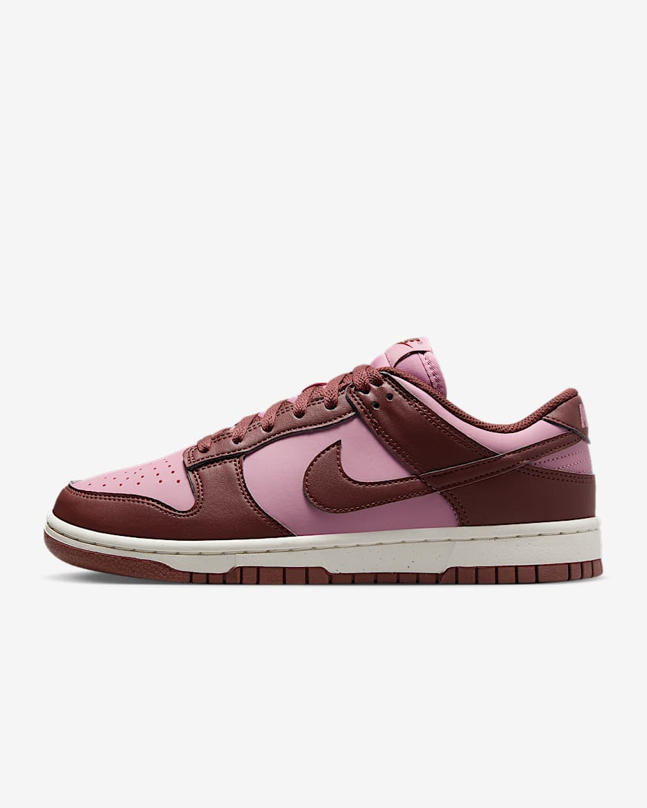 Tenis para mujer Nike Dunk Low Next Nature. Nike